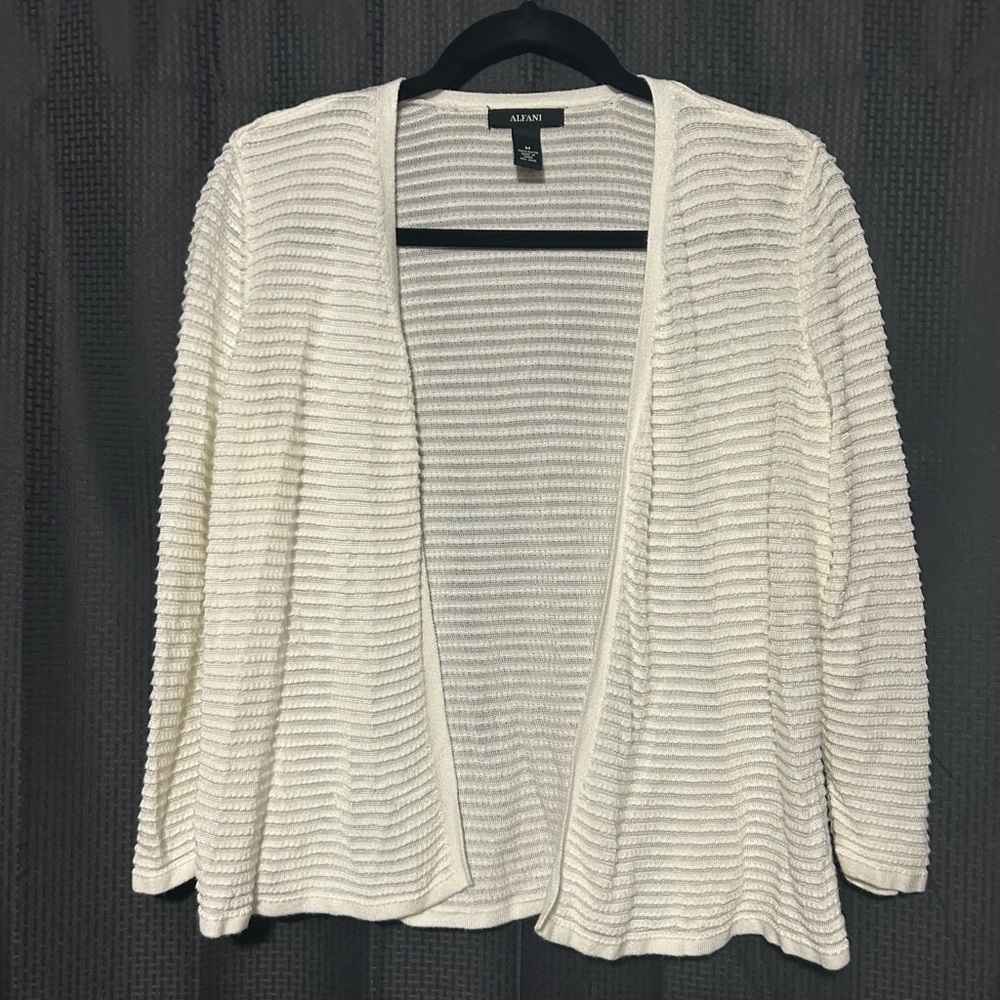 Alfani Women’s 100% Rayon Textured Cream/Ivory Open-Front Cardigan Size Medium